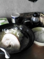 「塩ラーメン+ネギ（700円+150円）」@一杯の写真