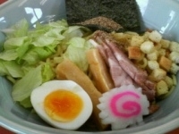 「あえめん海（期間限定・地域限定）・中盛 （卓上調味料:ニンニク・」@ラーメン山岡家 ひたちなか店の写真