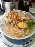 「らーめん/キャベツトッピング」@らあめん英 本店の写真