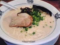 「博多とんこつらーめん」@東京とんこつ とんとら 新座店の写真