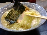 「栗国の塩そば730円+半熟煮玉子100円」@中華そば 多賀野の写真