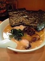 「5月限定 家系ラーメン」@魂麺の写真