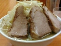 「豚入り大ラーメン（野菜大盛）」@勝流ラーメン 麺徳の写真