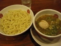 「つけめん味玉入り+こぶたごはん」@拉麺 じゃかじゃかの写真