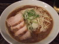 「肉中華そば中」@麺処 遊の写真