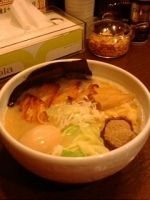 「特製濃厚豚骨ラーメン+肉増し」@めん屋 いなば‏ 御徒町店の写真