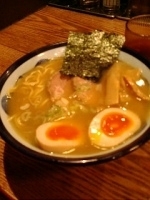 「二代目らーめん」@つじ田 神田御茶ノ水店の写真