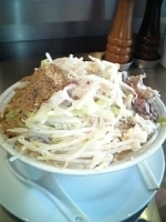 「ラーメン 魚粉 こま切れ豚」@らーめん大 蕨店の写真