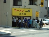 「小ぶた増し ニンニク カラメ」@ラーメン二郎 立川店の写真