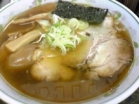 「ワンタンメン・玉子」@支那そば はせべの写真