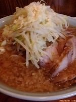 「大豚ラーメン（麺カタメ、野菜・ニンニクダブル）800円」@ラーメン二郎 亀戸店の写真