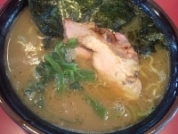 「中盛（麺硬め、味濃いめ） 710円」@王道家の写真