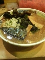 「あおさとんこつ正油（こってり・麺かため）+替え玉（麺かため）」@豚骨ラーメン とんぷうの写真