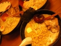 「味噌ラーメン600円バター100円コーン100円」@らーめん専門店 香麺の写真