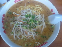 「味噌らーめん」@札幌や 伊佐店の写真