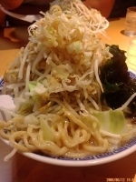 「塩麺（大盛+野菜マシ）750円（呪文効果により500円）」@本家大黒屋本舗 平井店の写真