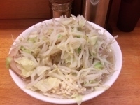 「小ラーメン（ヤサイ、ニンニク、カラメ） 650円」@ラーメン二郎 立川店の写真