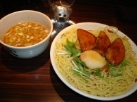 「温玉肉餡かけつけそば（大盛）」@麺屋武蔵 武骨外伝の写真