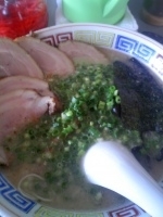 「04長浜塩チャーシュー（ハリガネ）・26激辛玉・12替え玉×2（」@ハングリードラゴンの写真