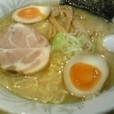とんこつ塩玉子ラーメン