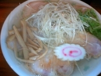 「ネギチャーシュー塩（アブラ多目）￥850」@ラーメン雅の写真