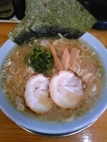 「豚骨しょうゆラーメン（大盛）680円+100円」@マッスルラーメン 力家の写真