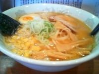 「白味噌ラーメン（￥800）」@らあめん美春 柏店の写真