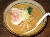 「味噌ラーメン 750円」@ラーメン食堂 粋な一生の写真