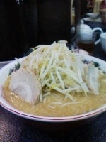 「味噌らーめん豚2枚（麺固め）700円」@らうめん さぶ郎の写真