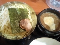 「つけ麺 醤油+中盛り（680円+80円）」@究極のラーメン屋 がっつ おゆみ野店の写真