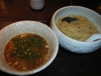 「浸け豚そば  中盛」@俺の空 池袋店の写真