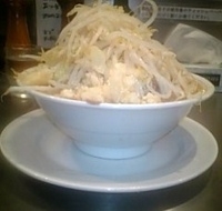 「らーめん（野菜マシ、ニンニクマシマシ） 600円」@らーめん大 蕨店の写真