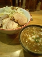 「全部入りつけめん 炙りチャーシューごはん」@きら星の写真