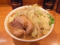 「小ラーメン ニンニクマシマシ（700円）」@ラーメン二郎 八王子野猿街道店2の写真