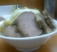 「豚入りラーメン（野菜マシ） 800円」@勝流ラーメン 麺徳の写真