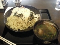 「つけ麺（中）+煮玉子（クーポン使用）」@もちもちの木 新宿店の写真