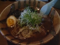 「ラーメン・豚骨醤油」@麺屋 青山 本店の写真