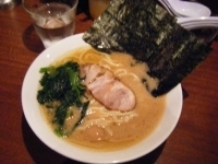 「らーめん（600円）」@伝家の写真