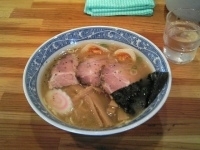 「特製中華そば」@中華そば 青葉 中野本店の写真