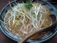 「ピリ辛ネギラーメン+1.5人前（920円+100円）」@味噌一 常盤台店の写真