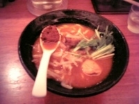 「山（700円）+味玉（120円）+炙りトロ豚丼（タルタル添え）（」@辛麺 真空 町田本店の写真