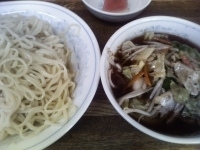 「野菜入りつけめん」@丸長 伊勢崎店の写真