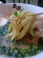 「らーめん 590円」@らーめん屋 鳳凛 春吉店の写真