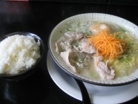 「ぶたそば」@ラーメン軍団の写真