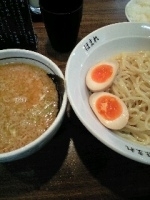 「赤つけ麺」@こってりらーめん 誉の写真