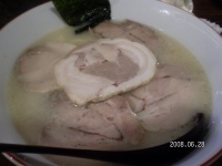 「チャーシュー麺+小ライス（ランチサービス）」@一笑ラーメンの写真