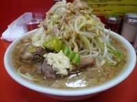 「小（ニンニク少な目他全マシ）」@ラーメン二郎 神田神保町店の写真