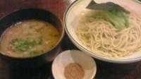 「ジャンクつけめん（大盛・魚粉あり）」@ラハメン ヤマンの写真