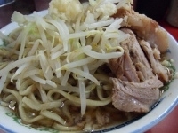 「小ラーメン豚入り」@ラーメン二郎 目黒店の写真