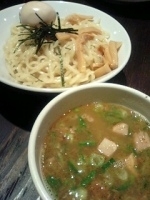 「つけめん（大盛）+半熟玉子」@博多ラーメン権之助の写真